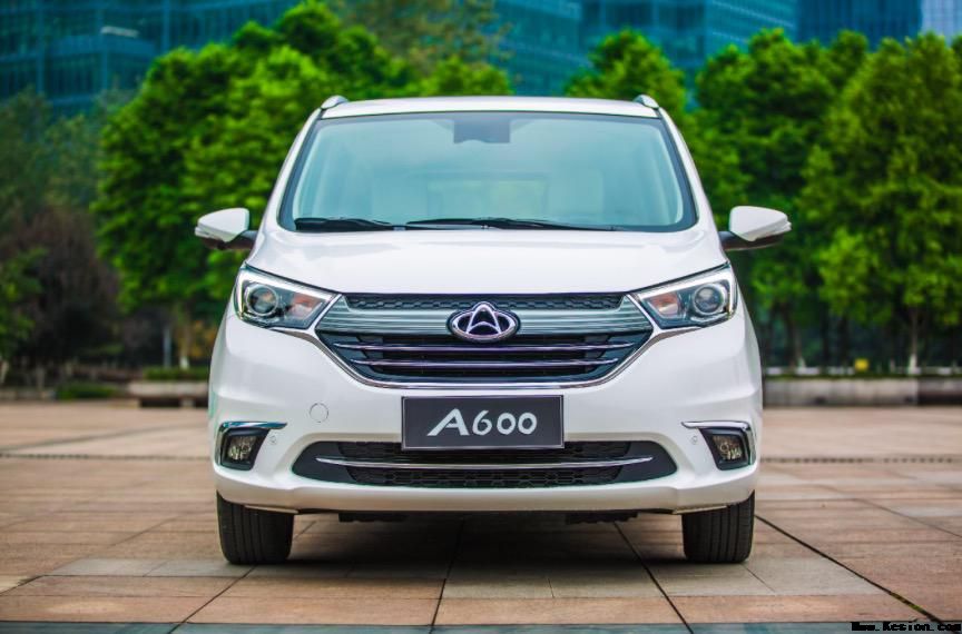 欧尚A600带来足够性价比，同样上市不久的宝骏360何去何从