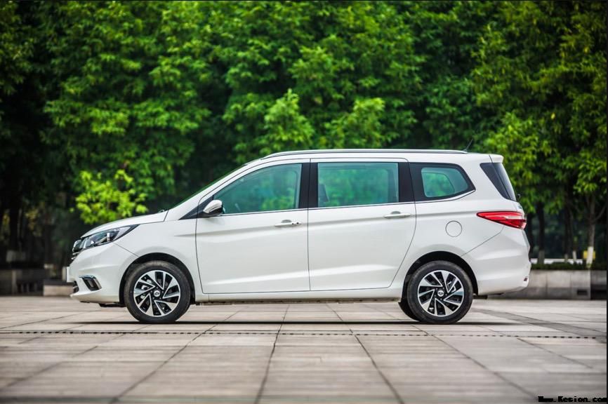 欧尚A600带来足够性价比，同样上市不久的宝骏360何去何从