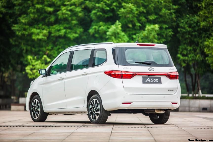 欧尚A600带来足够性价比，同样上市不久的宝骏360何去何从